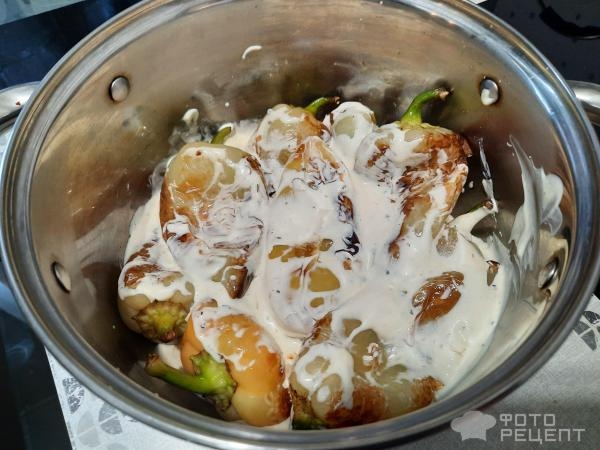 Рецепт: Жареный перец - В сметанно-майонезной заливке!