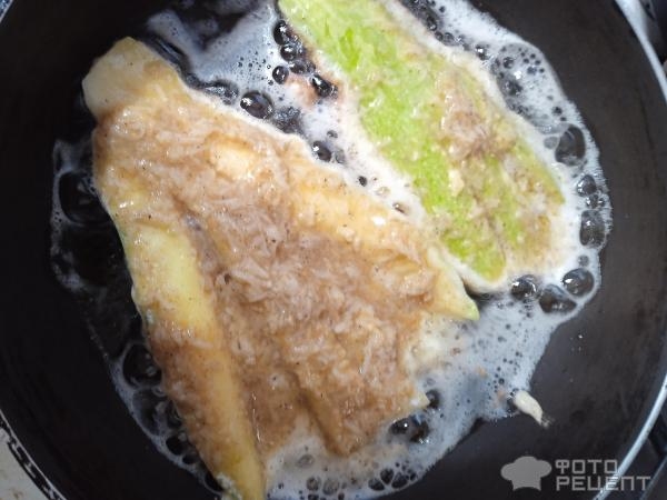 Рецепт: Жареный веер из кабачка - "Ладошка инопланетянина" в сырной корочке