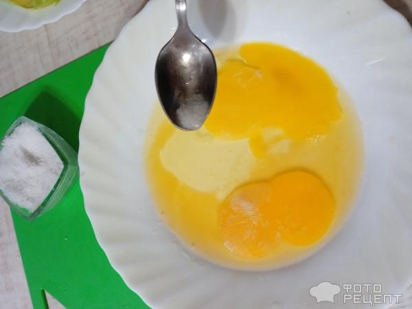 Рецепт: Жареный веер из кабачка - "Ладошка инопланетянина" в сырной корочке