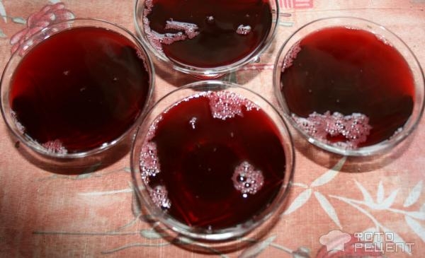 Рецепт: Желе из каркадэ - полезное лакомство Рецепт: Желе из каркадэ - полезное лакомство