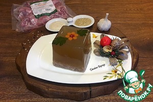 Рождественский холодец из шеек индейки Рождественский холодец из шеек индейки