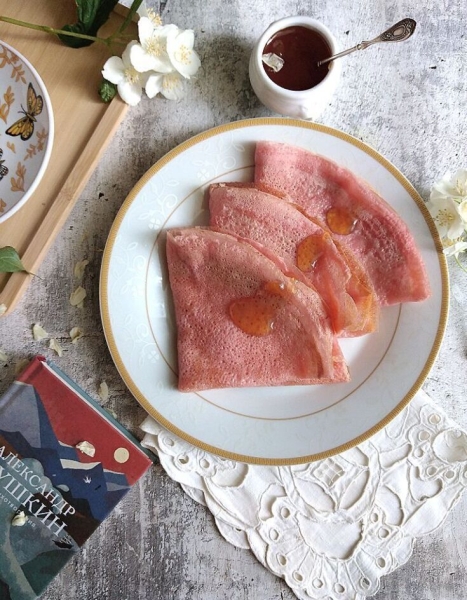 Розовые блины #пушкинкулинар Розовые блины #пушкинкулинар