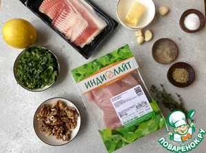 Руладин из индейки под брусничным соусом Руладин из индейки под брусничным соусом