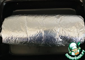 Рулет из фарша индейки с овощами и яйцами Рулет из фарша индейки с овощами и яйцами