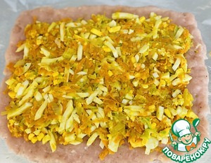 Рулет из фарша индейки с овощами и яйцами Рулет из фарша индейки с овощами и яйцами