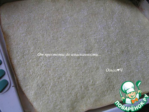 Рулет на сгущёнке с миндалём