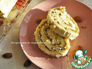 Рулет на сгущёнке с миндалём