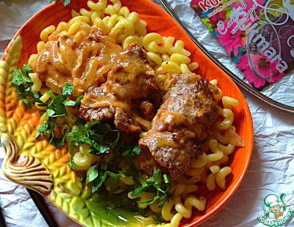 Рулетики с сыром и жареным луком
