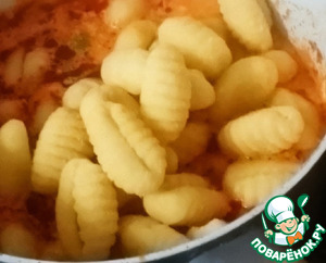 Рыба, запечённая с харисой и ньокки