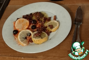 Рыба, запечённая с харисой и орехами Рыба, запечённая с харисой и орехами