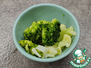 Рыбные котлеты на пару с гарниром Рыбные котлеты на пару с гарниром