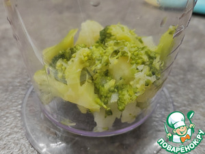 Рыбные котлеты на пару с гарниром и соусом (Диета n1)