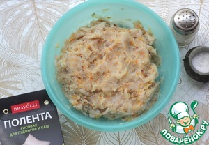 Рыбные котлеты с рисовой полентой