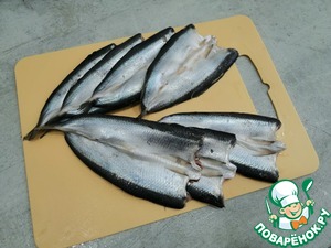 Салака или сардина фаршированная брынзой Салака или сардина фаршированная брынзой