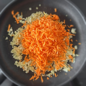 Салат. Грибы и фасоль с постным майонезом