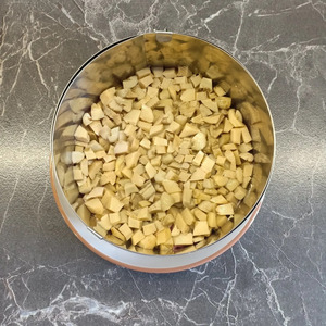 Салат &laquo;Грузди под сугробом&raquo;