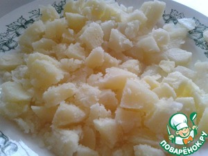 Салат "Гурман" из печени трески с вялеными помидорами