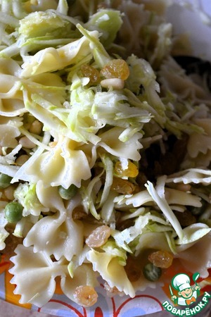 Салат из кабачков и "бабочек" Салат из кабачков и "бабочек"