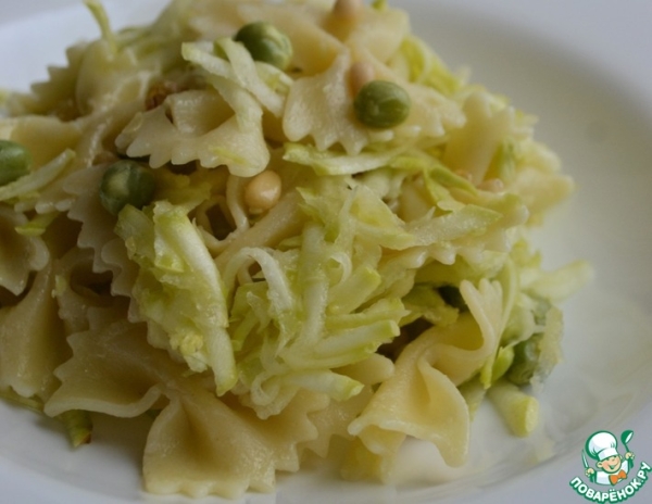Салат из кабачков и "бабочек" Салат из кабачков и "бабочек"