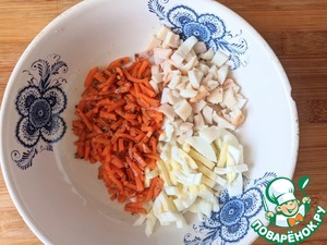 Салат из кальмаров с пикантной заправкой Салат из кальмаров с пикантной заправкой