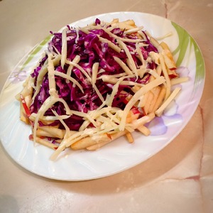 Салат из капусты с сыром чечил Салат из капусты с сыром чечил