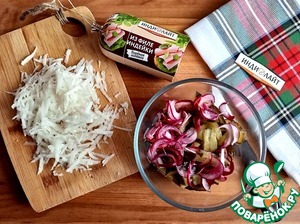 Салат из колбасы и редьки