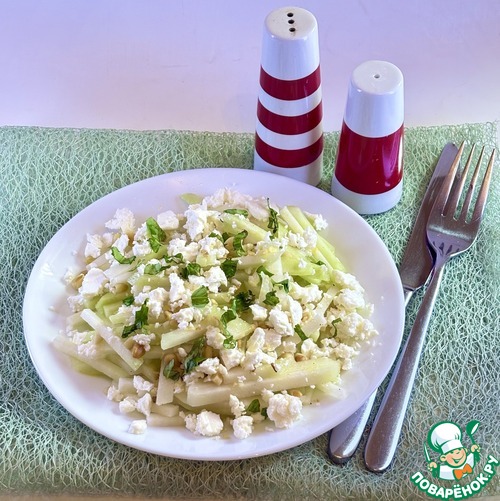Салат из кольраби и феты Салат из кольраби и феты