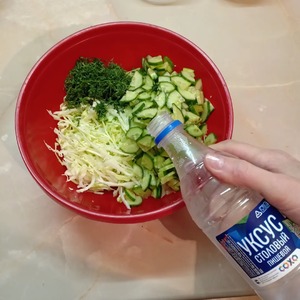 Салат из молодой капусты с уксусом Салат из молодой капусты с уксусом