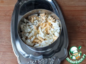 Салат из печени с сырным майонезом