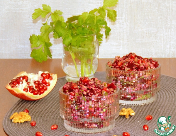 Салат из свеклы с гранатом Салат из свеклы с гранатом