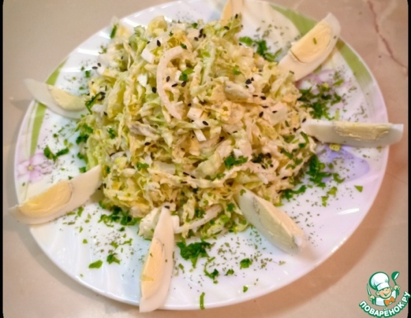 Салат из свежей капусты с яйцом Салат из свежей капусты с яйцом
