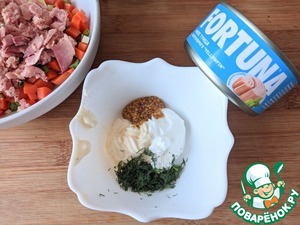 Салат из тунца с заправкой Оливера