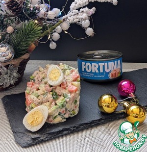 Салат из тунца с заправкой Оливера