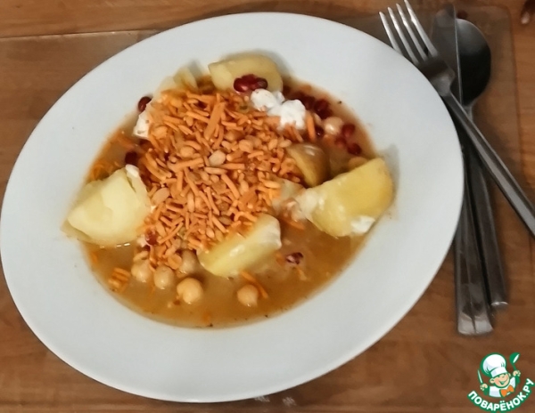 Салат "Картофельный чаат" с йогуртом
