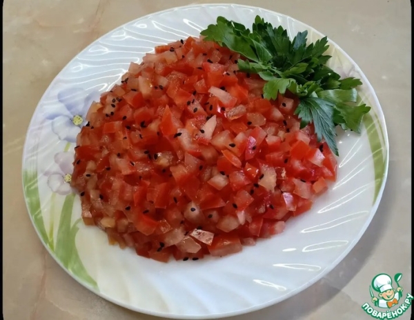 Салат "Клубничка" Салат "Клубничка"