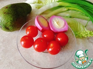Салат Кобб с индейкой и шампиньонами Салат Кобб с индейкой и шампиньонами