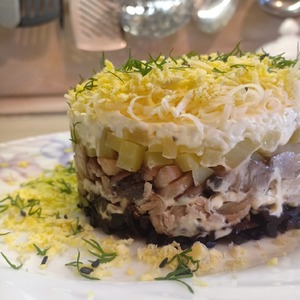 Салат "Родные рядом" Салат "Родные рядом"