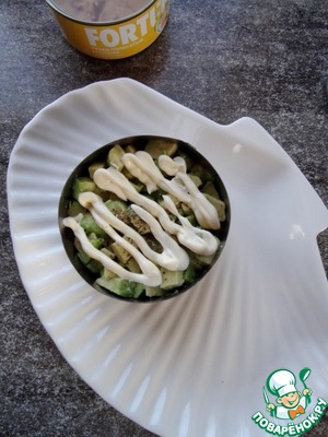 Салат с булгуром и тунцом