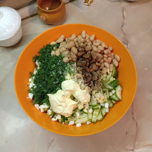 Салат с фасолью и пекинской капустой Салат с фасолью и пекинской капустой
