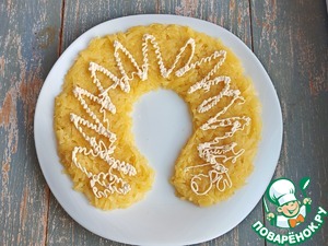 Салат с индейкой и грибами "Подкова" Салат с индейкой и грибами "Подкова"