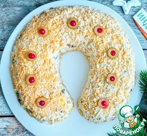 Салат с индейкой и грибами "Подкова" Салат с индейкой и грибами "Подкова"