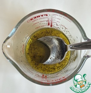 Салат с картофелем, креветками и беконом Салат с картофелем, креветками и беконом