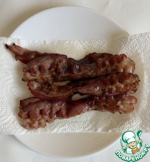 Салат с картофелем, креветками и беконом Салат с картофелем, креветками и беконом