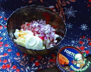 Салат с копчёным тунцом Салат с копчёным тунцом