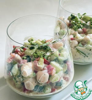 Салат с креветками "8 Марта"