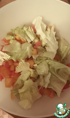 Салат с креветками и кукурузой Салат с креветками и кукурузой