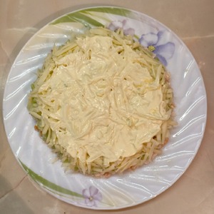 Салат с курицей, огурцами, сыром, яйцом Салат с курицей, огурцами, сыром, яйцом