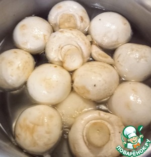 Салат с маринованными грибами Салат с маринованными грибами