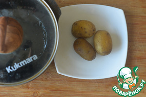 Салат с маринованными опятами и курицей