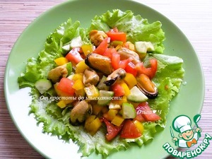 Салат с мидиями и овощами Салат с мидиями и овощами